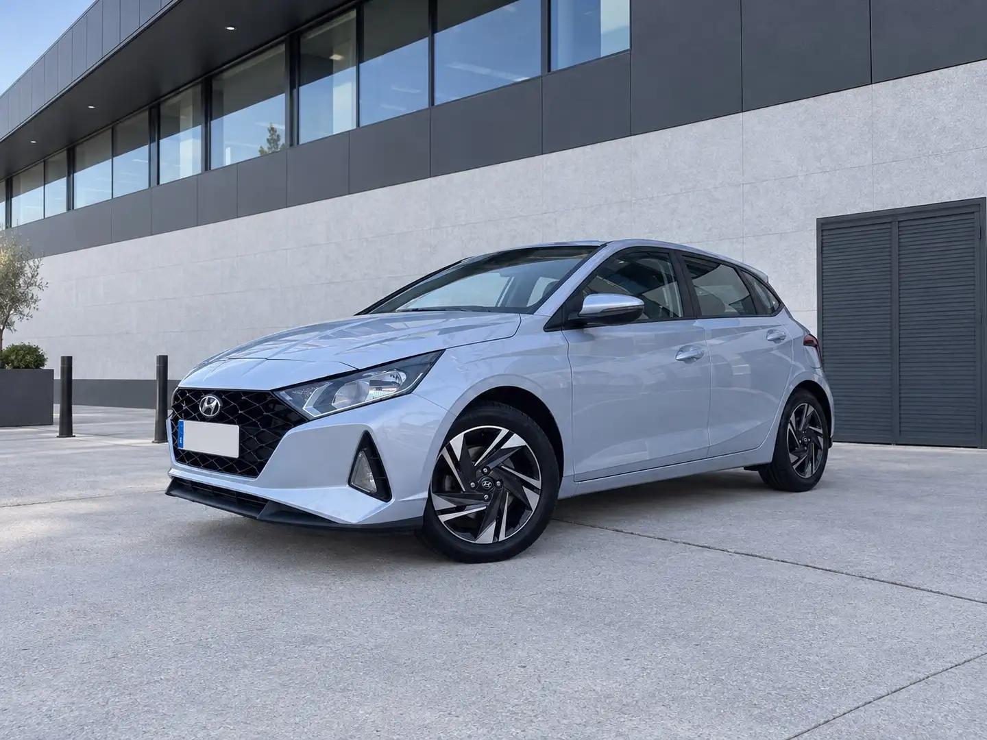Hyundai i20 1.0 T-GDI 48V-Hybrid DCT Intro - 1