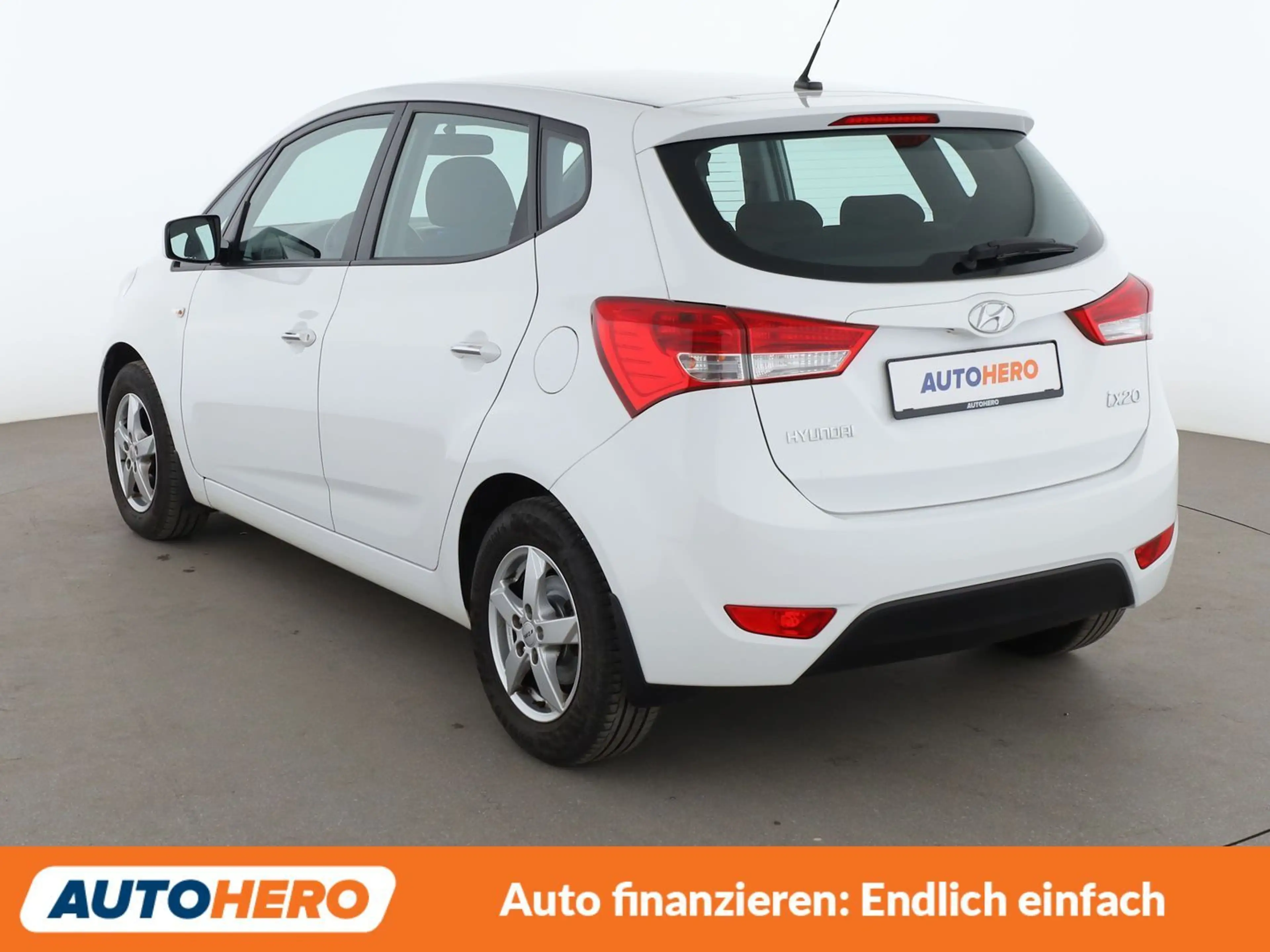 Hyundai iX20 1.6 Comfort*PDC*KLIMA*GARANTIE* — photo 4