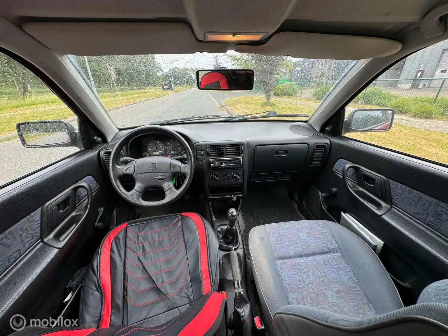 SEAT Ibiza 1.4i E Stuurbekrachtiging Rosso - 2