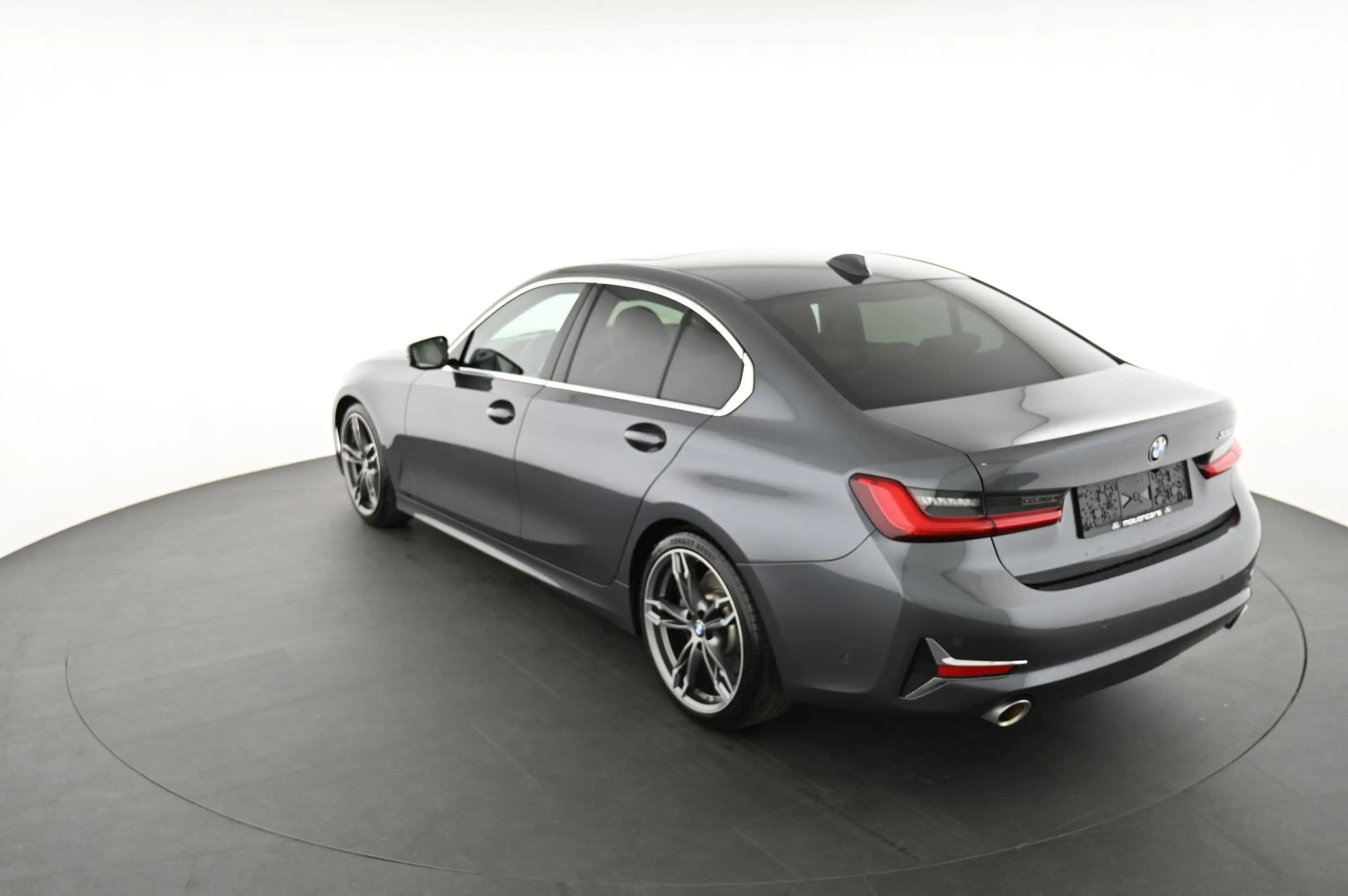 BMW 330 - 330 i M Paket Pickerl NEU — photo 9