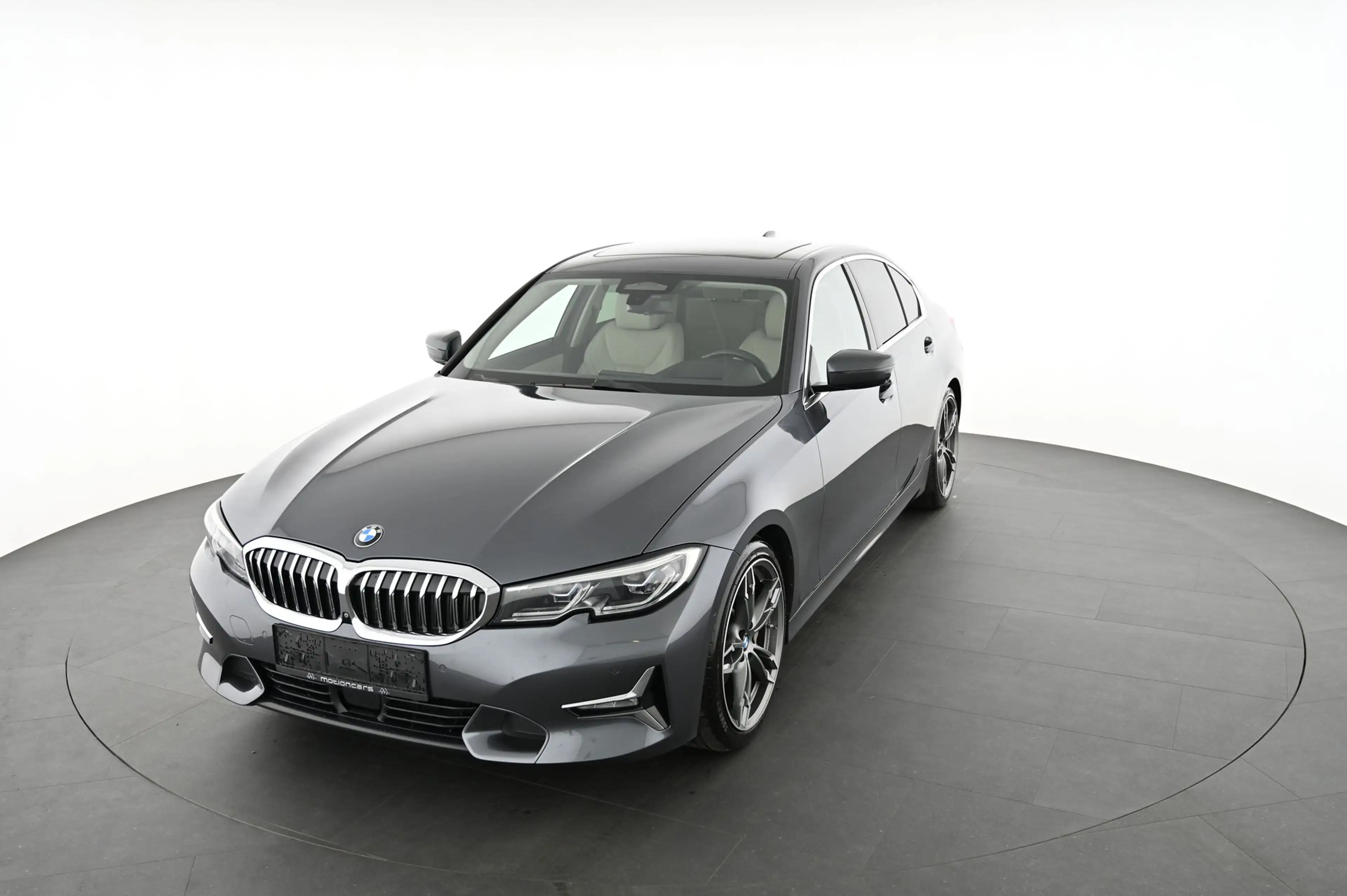 BMW 330 - 330 i M Paket Pickerl NEU — photo 11