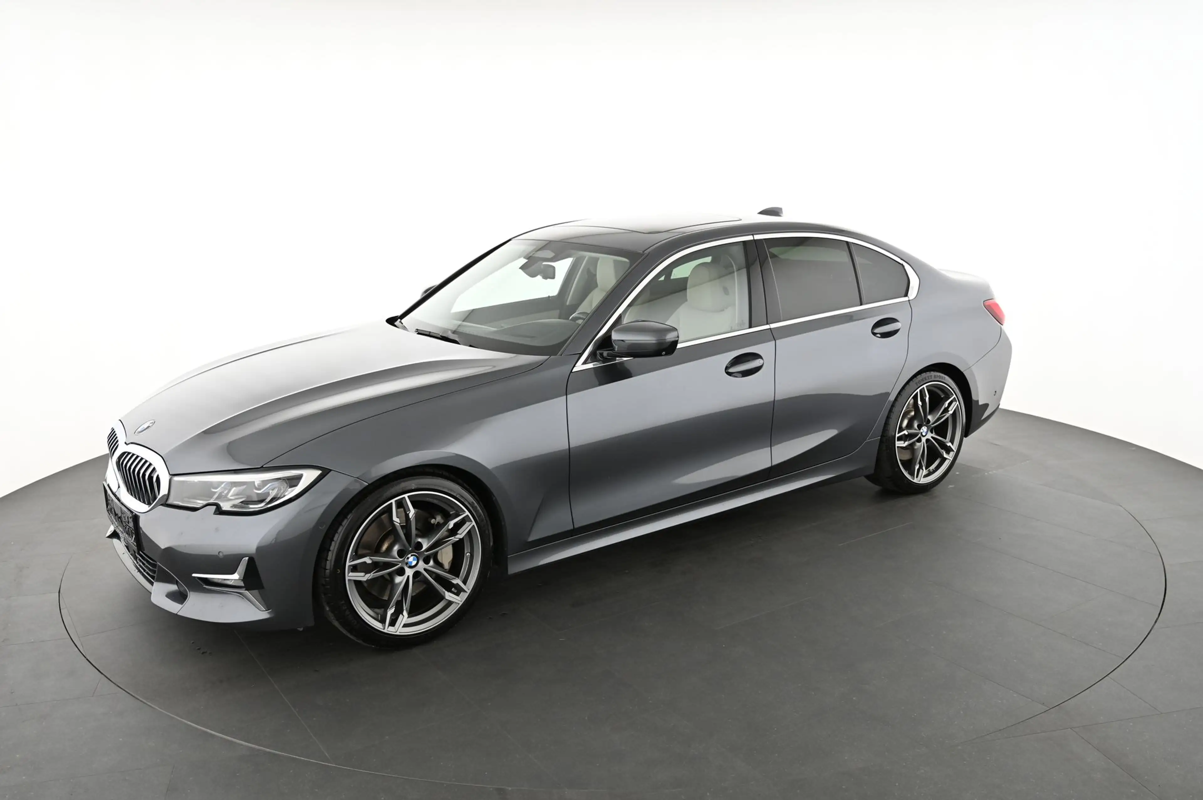 BMW 330 - 330 i M Paket Pickerl NEU — photo 3