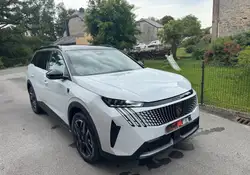 Peugeot 5008 gt exclusive hybrid 145 07-2026 10 kms neuve toit ouvrant