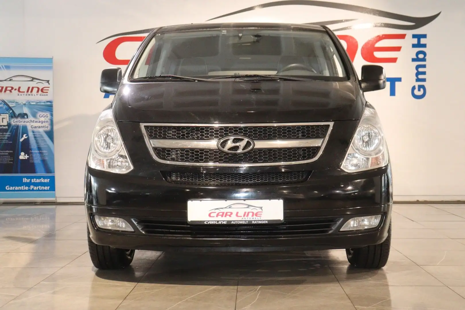 Hyundai H-1 Travel Premium*Automatik*8-Sitzer*Leder*AHK* Schwarz - 2