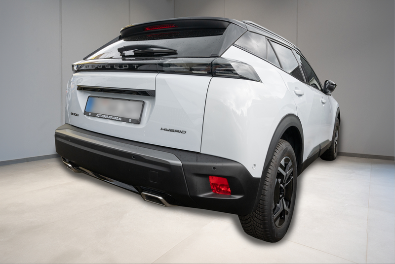 Peugeot 2008 GT HYBRID 145 e-DSC6 — photo 3