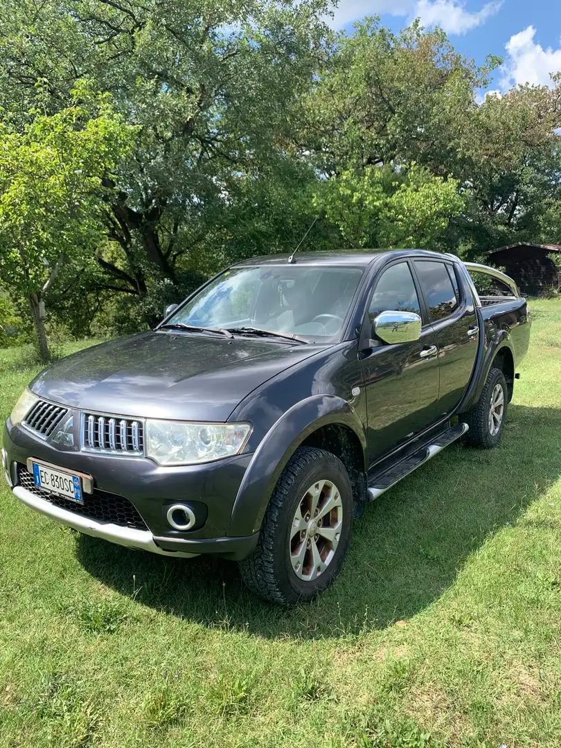 Mitsubishi L200 d.cab 2.5 di-d Intense Plus 178cv - 1