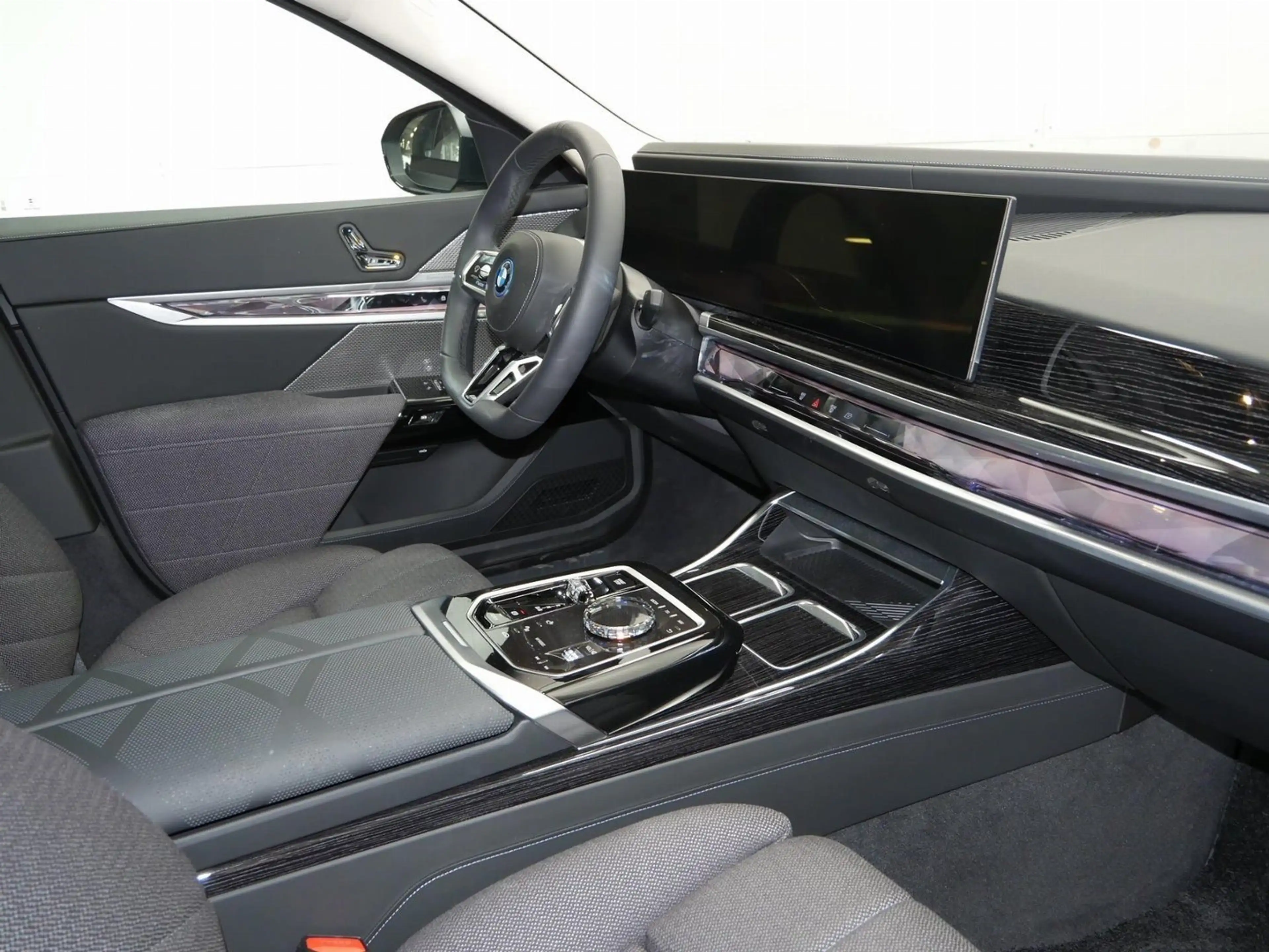BMW i7 xDrive60 M Sport PRO //ExecutiveLoungeSeating — photo 5