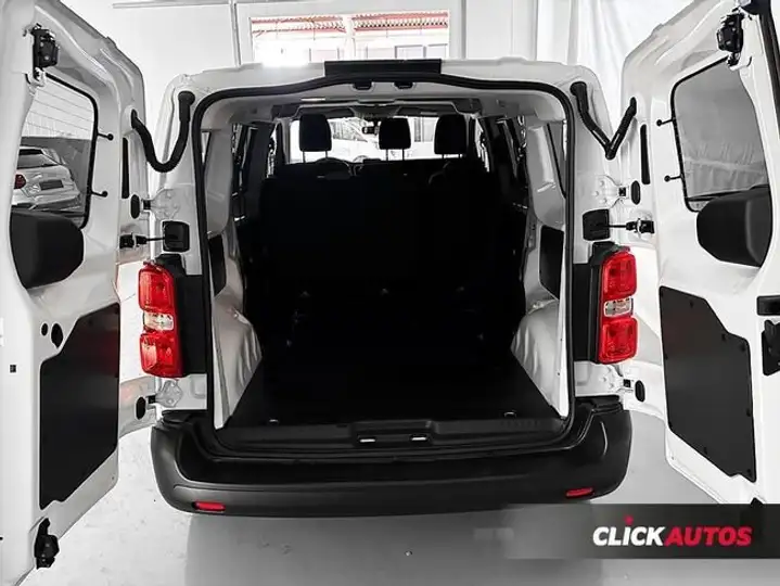 Toyota Proace 2023, foto 18