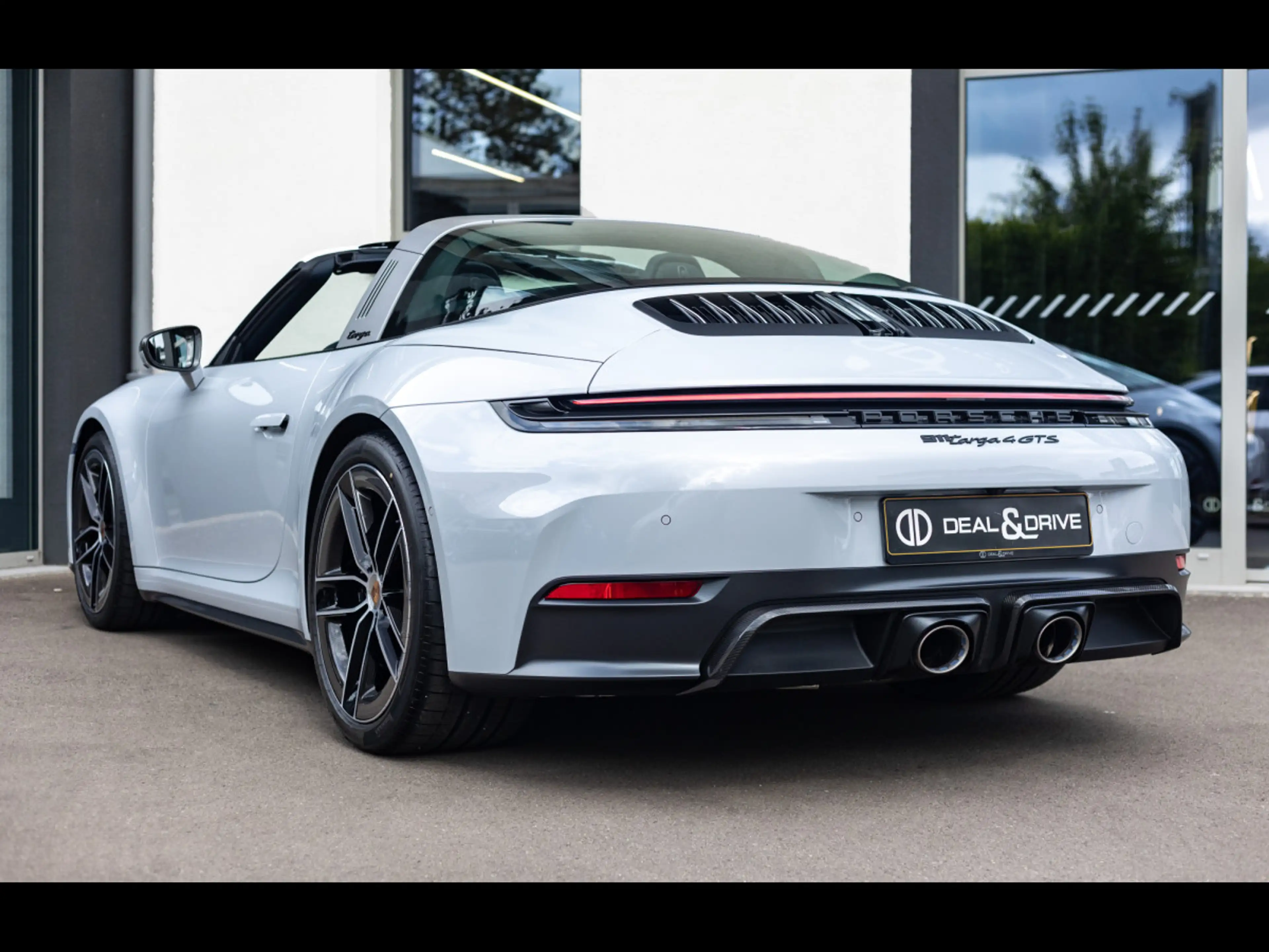 Porsche 911 (992.2) TARGA 4 GTS PDK°CARBON SPORTDESIGN°930 — photo 3