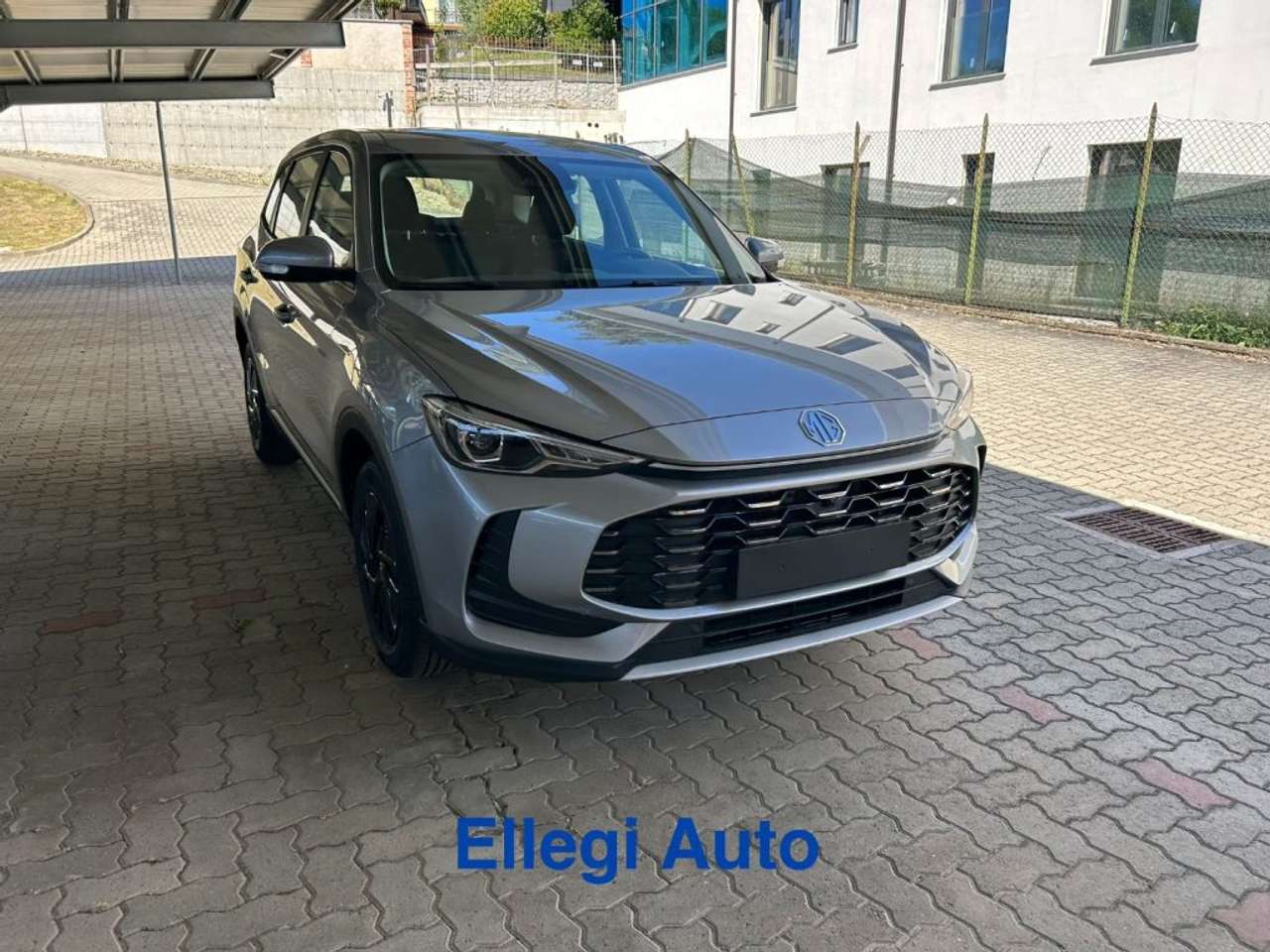 MG ZS 1.5 Standard KM 0