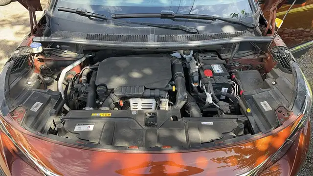 Peugeot 3008 view 15