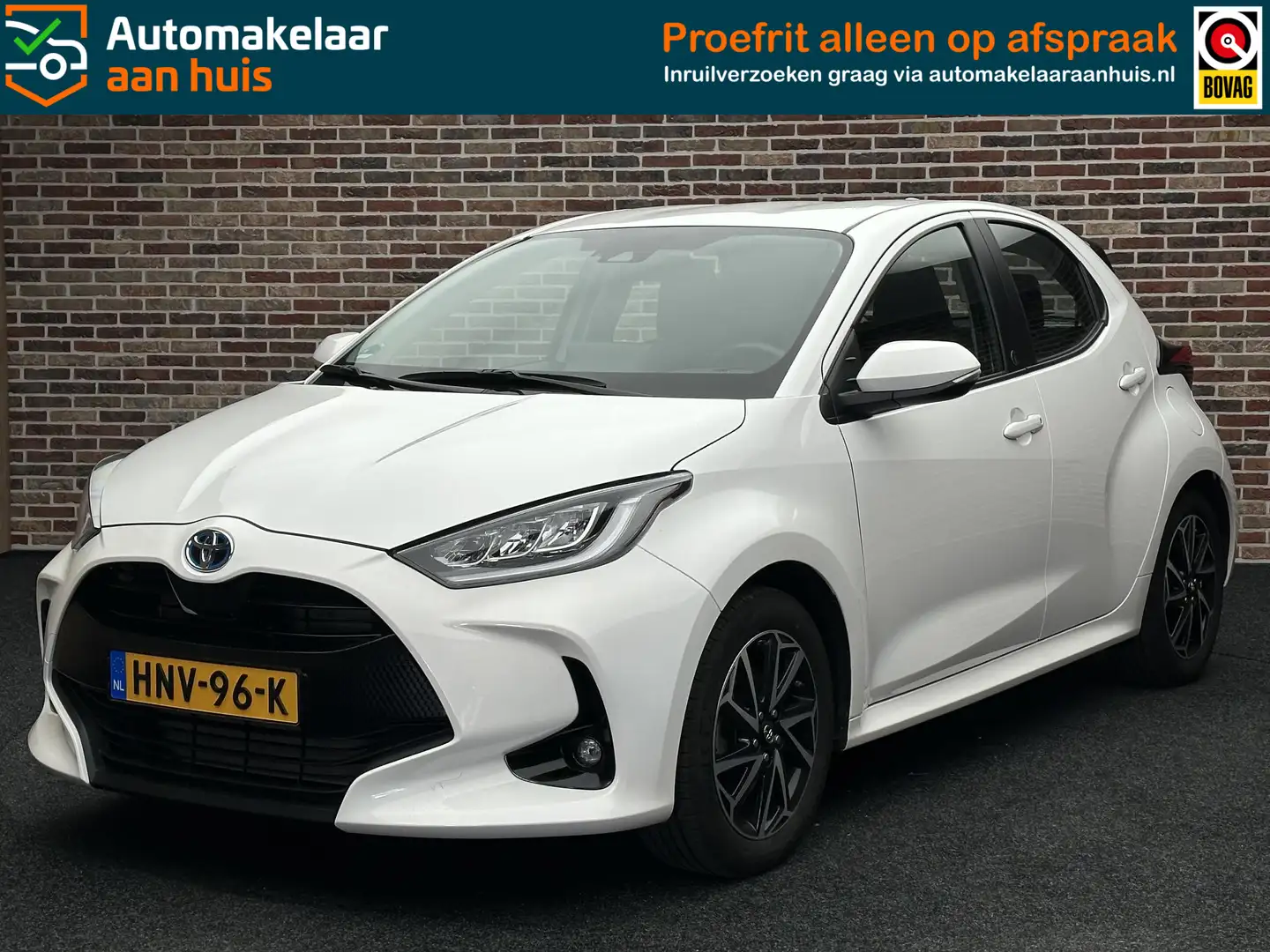 Toyota Yaris 1.5 Hybrid Dynamic Camera |  Led | Dealer onderhou Wit - 1