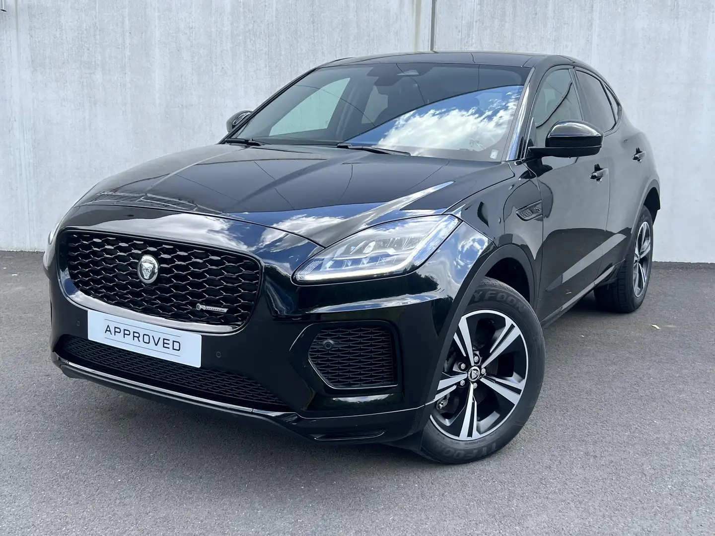 jaguar e-pace