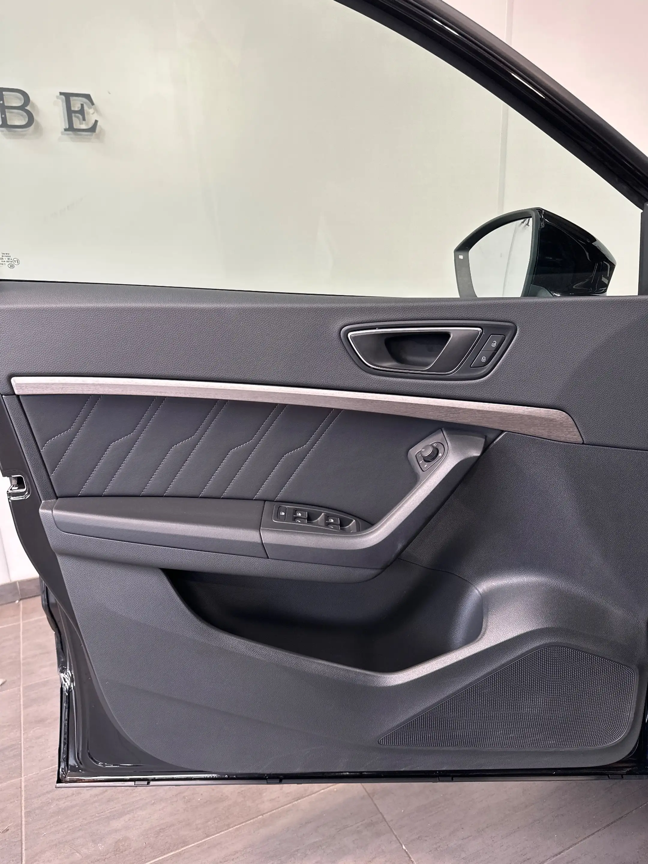 SEAT Ateca 2.0 TDI DSG Xperience NAV+LED+KAM+18ZO+ACC — photo 8