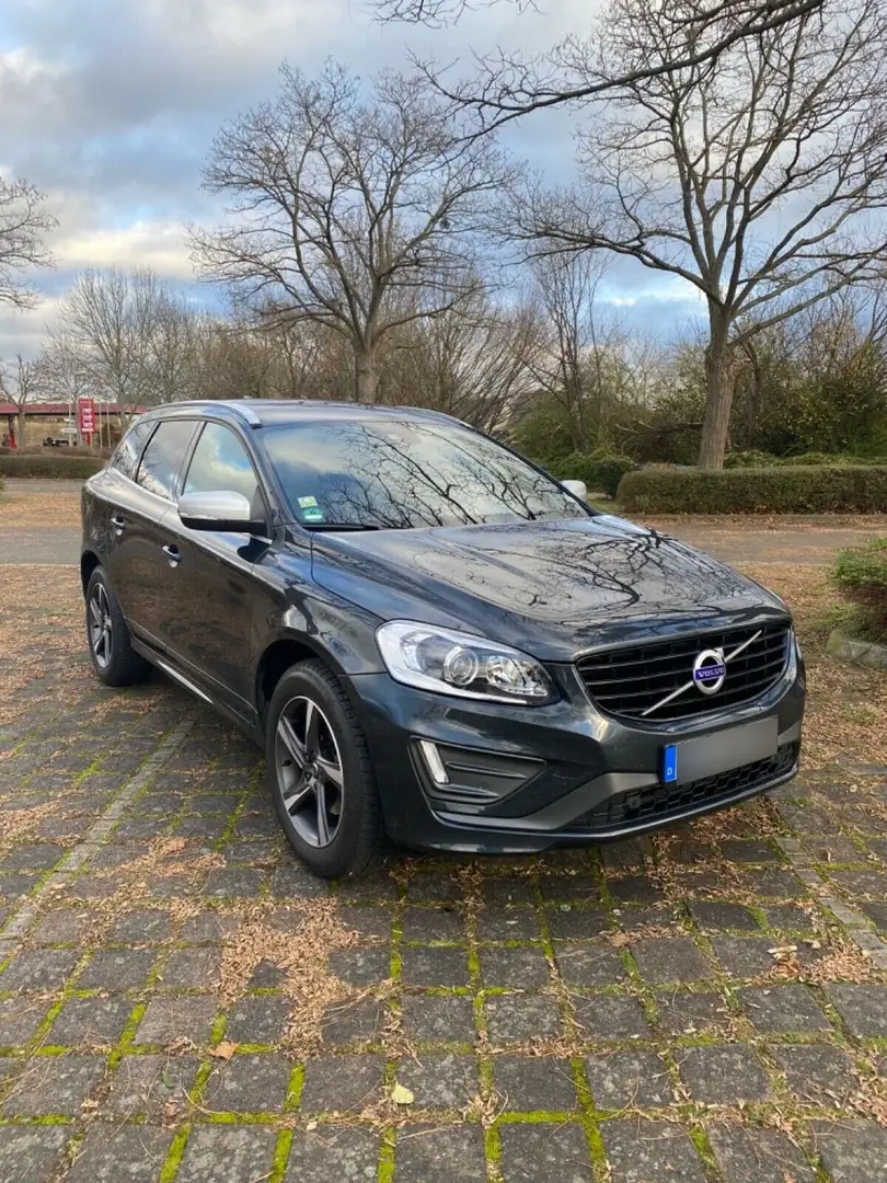 Volvo XC60 XC60 Diesel D4 Geartronic R-Design Grau - 2