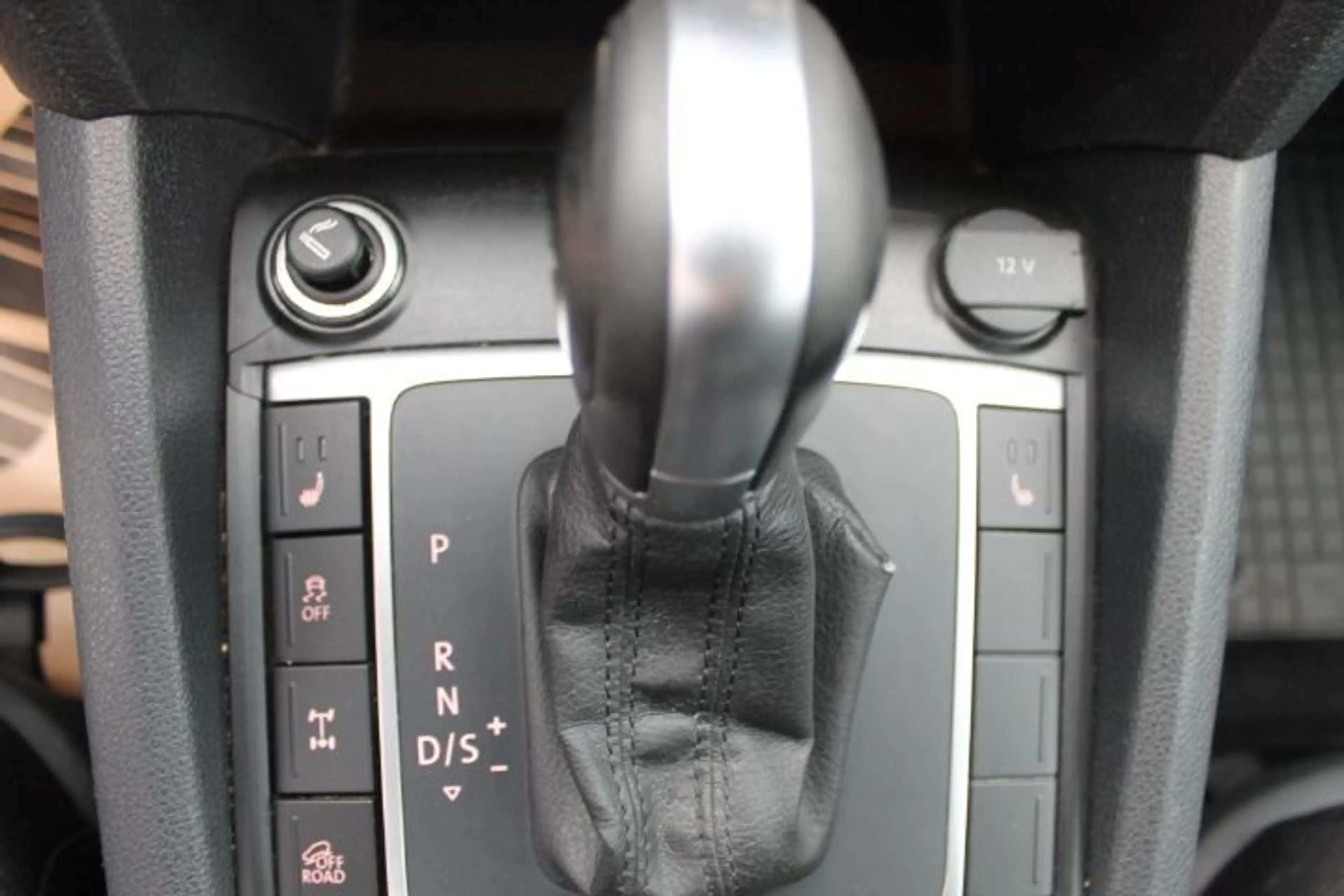 Volkswagen Amarok 4Motion 3.0 TDI Highline — photo 15