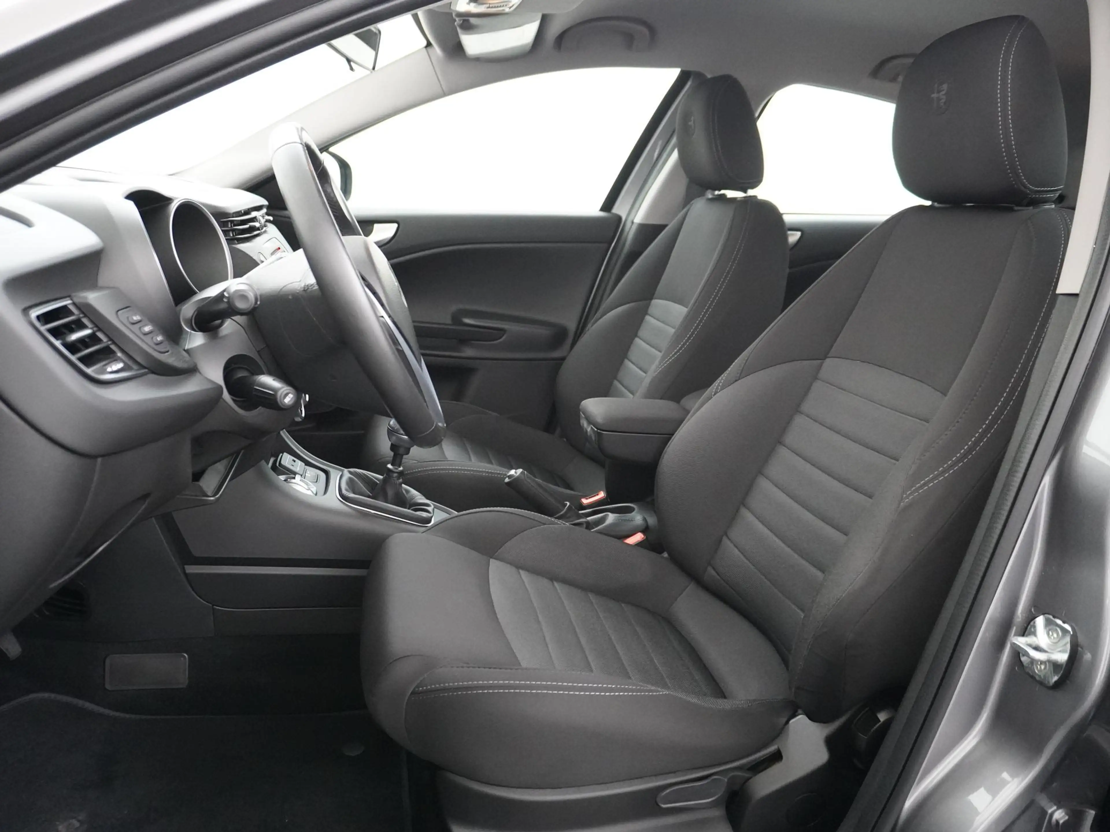 Alfa Romeo Giulietta 1.4 Turbo MultiAir Super | Navigatie | Lichtmetale — photo 6