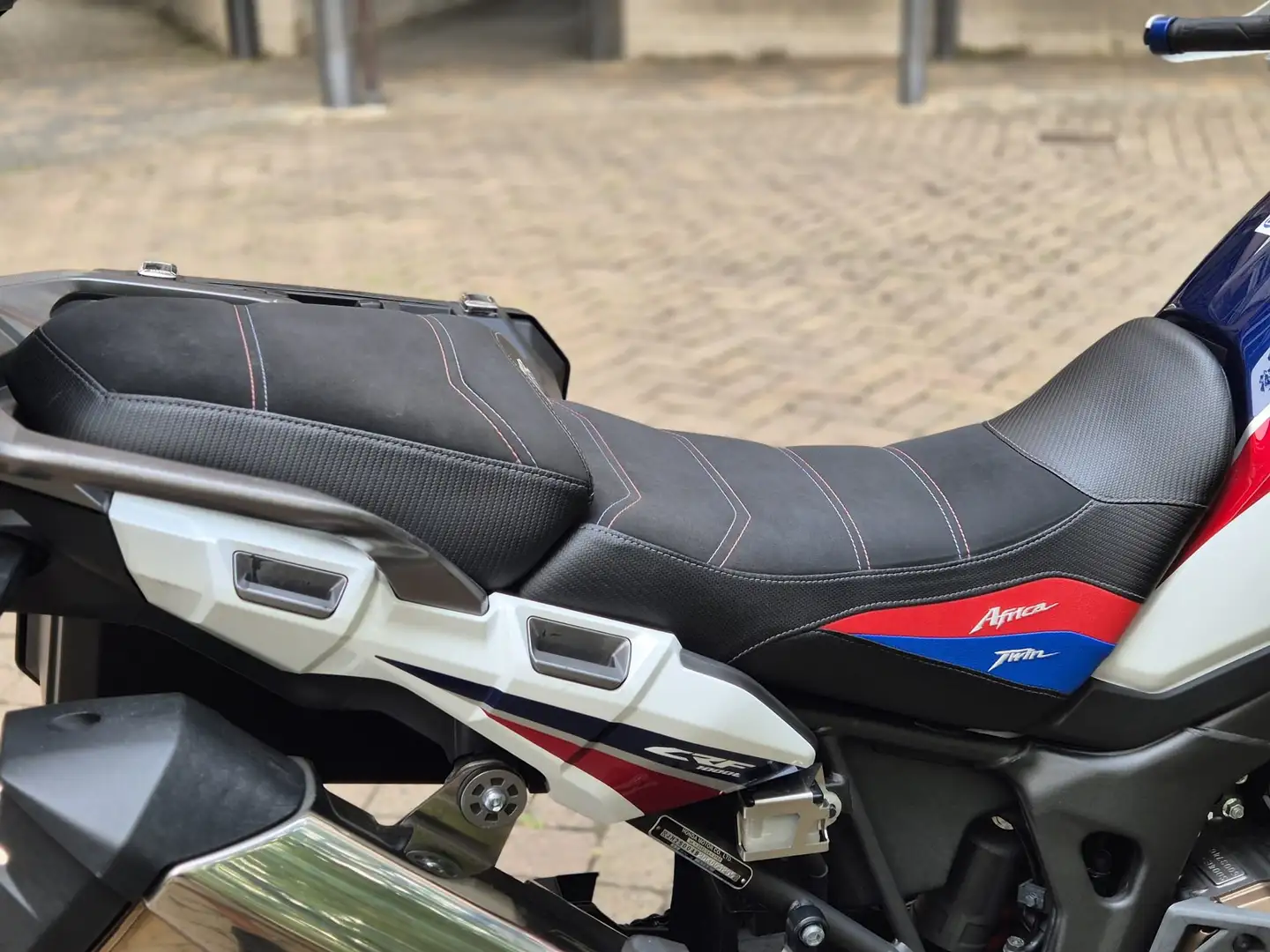 Honda CRF 1000 AFRICA TWIN Fehér - 2
