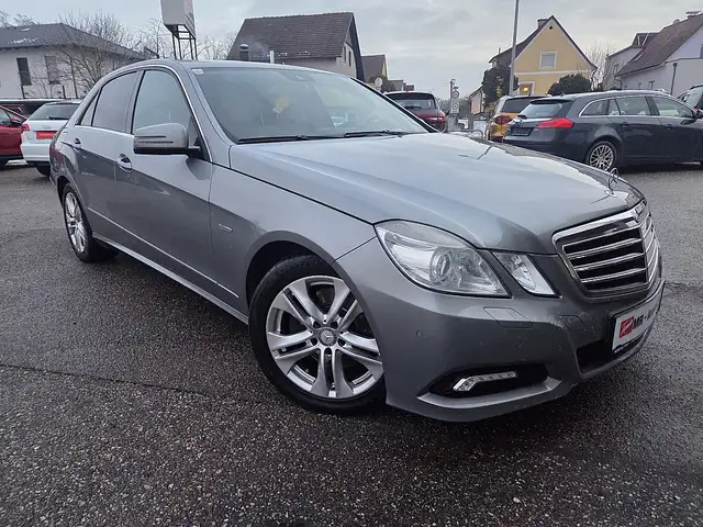 Mercedes-Benz E 250 Avantgarde BlueEfficiency CDI* TOP ZUSTAND *