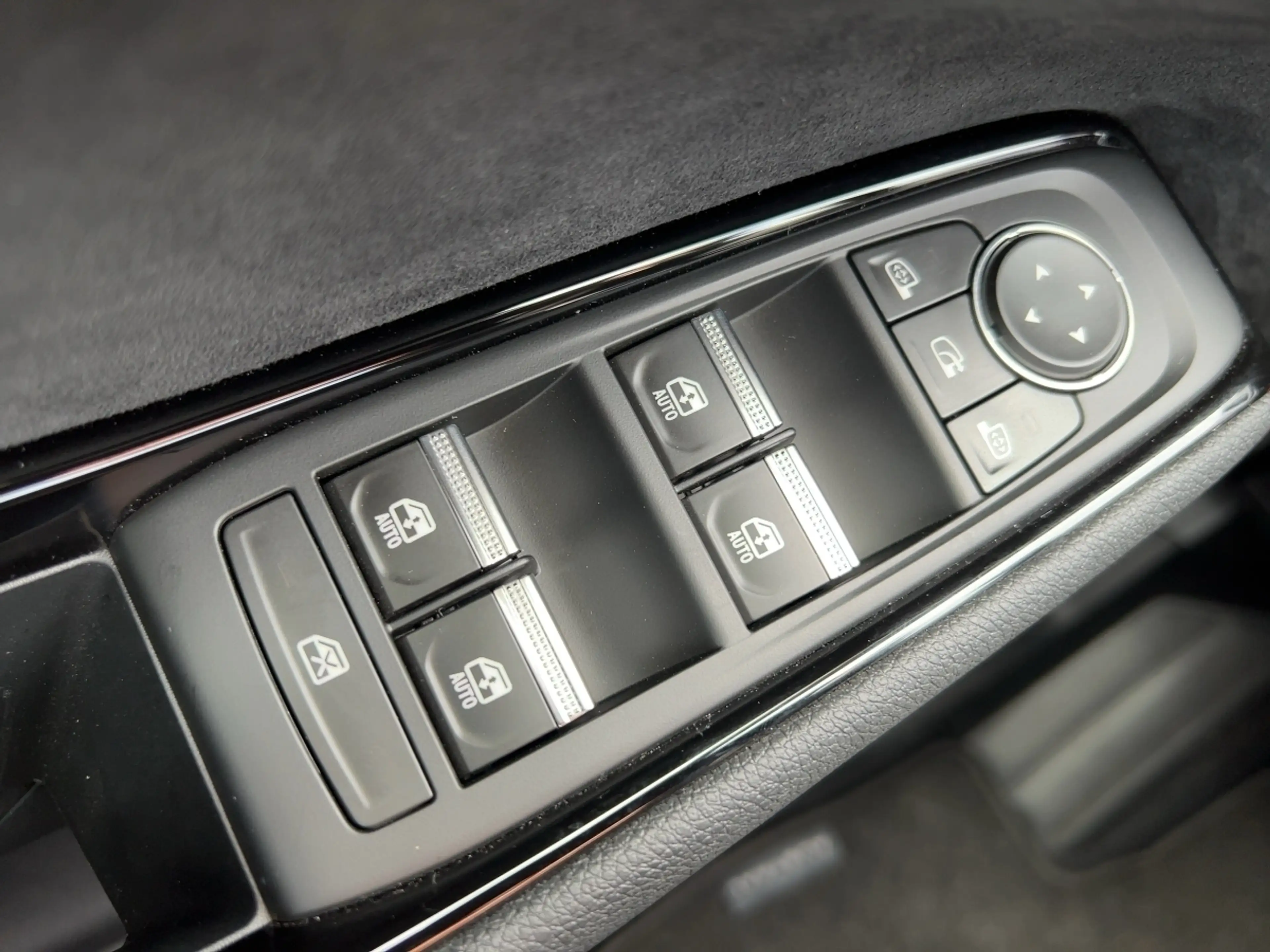 Renault Austral Esprit Alpine Full Hybrid E-Tech 200 PDC — photo 20