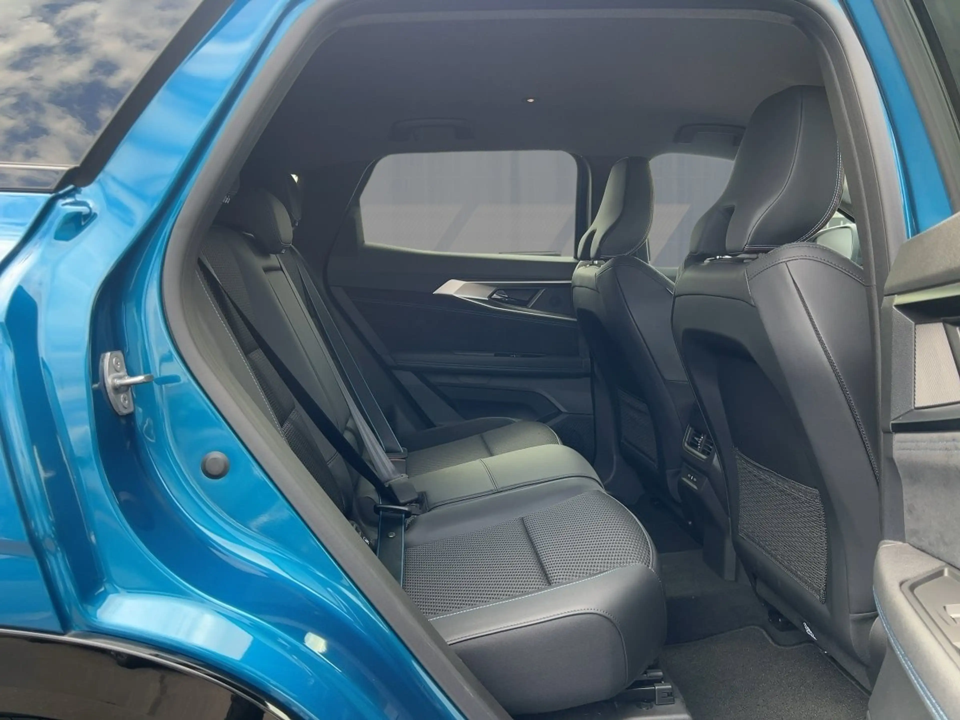 Renault Austral Esprit Alpine Full Hybrid E-Tech 200 PDC — photo 9