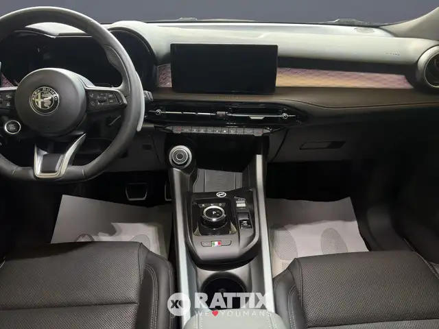 Alfa Romeo Tonale view 9