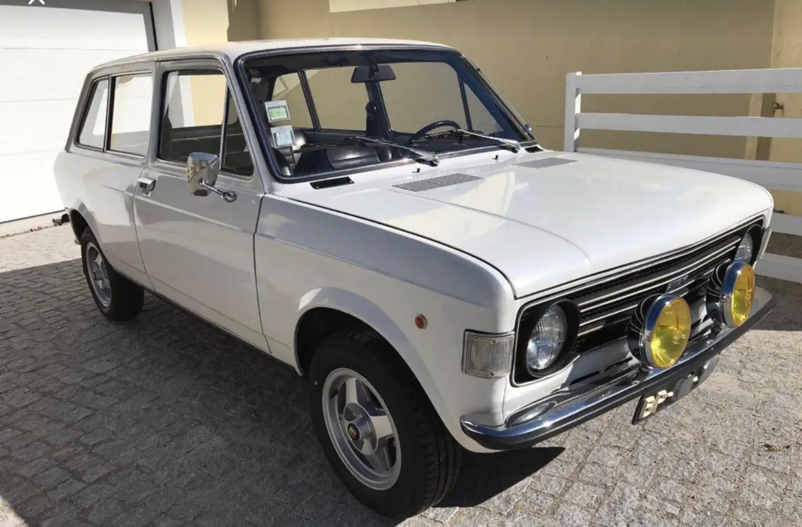 Fiat 128 Familiare Blanc - 1