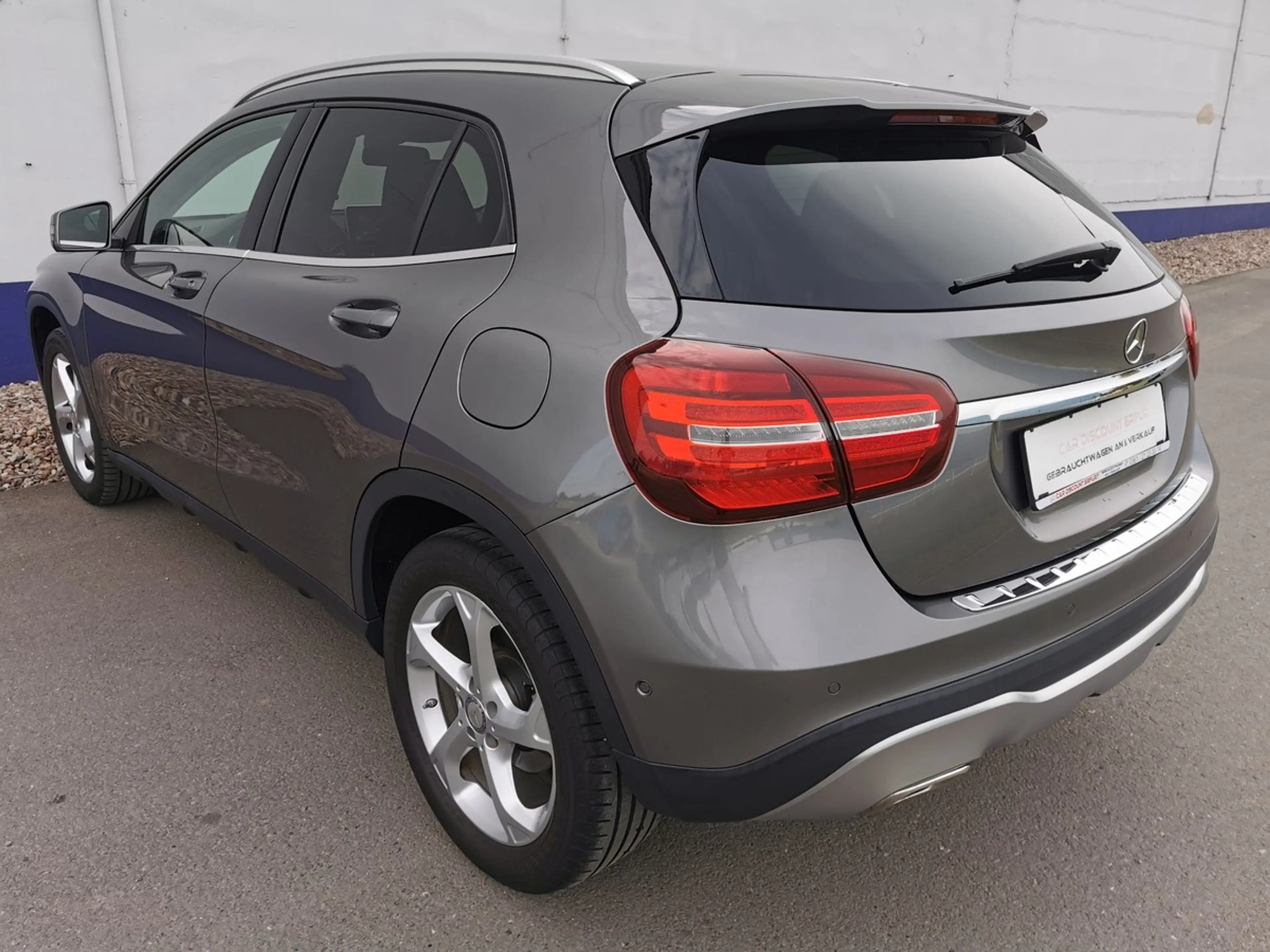 Mercedes-Benz GLA 250 Urban+AHZV+Teilleder+LED+Navi+PDC+elekt.Heckklappe — photo 7