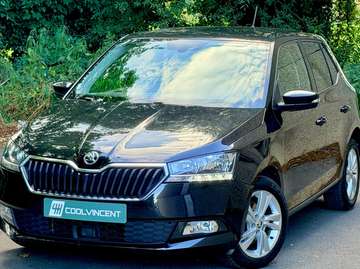 1.0i Style // ANDROIDAUTO Cruise AIRCO Led // 1ere main Full Historique
