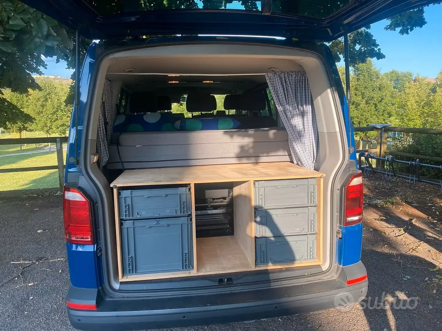 Volkswagen T6 Caravelle Blu/Azzurro - 2