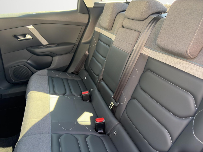 Citroen C4 Lim. Shine Klima Navi Rückfahrkamera Sitzheizung — photo 12