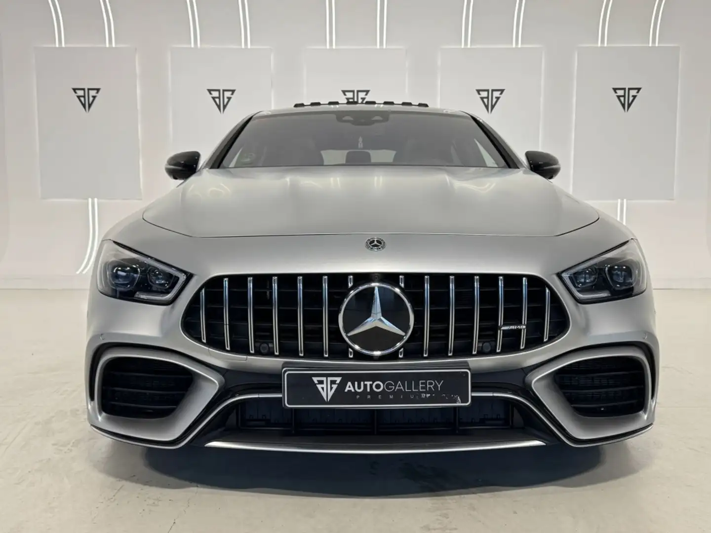 Mercedes-Benz AMG GT Coupé 63 S 4Matic+ Plateado - 2