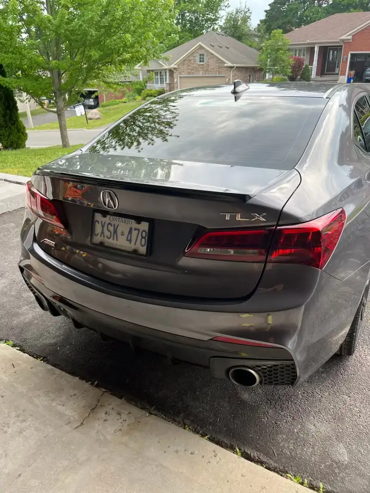Acura TLX снимка Acura TLX
