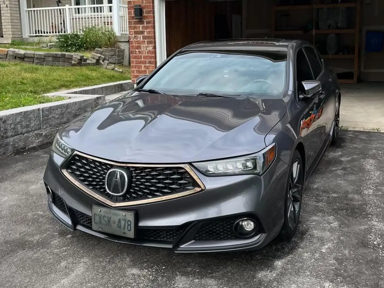 Acura TLX снимка Acura TLX