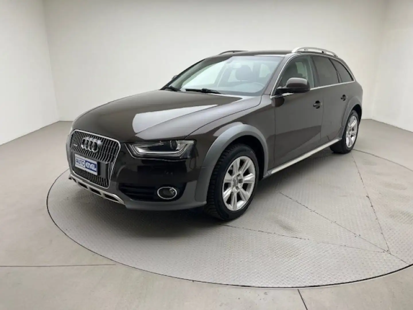 Audi A4 allroad 2.0 TDI 177 PS quattro S Marrone - 1