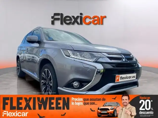 Mitsubishi Outlander PHEV Kaiteki 4WD