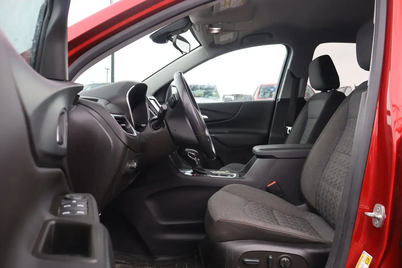 Chevrolet Equinox снимка Chevrolet Equinox