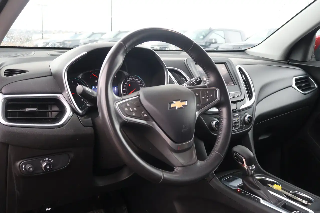Chevrolet Equinox снимка Chevrolet Equinox