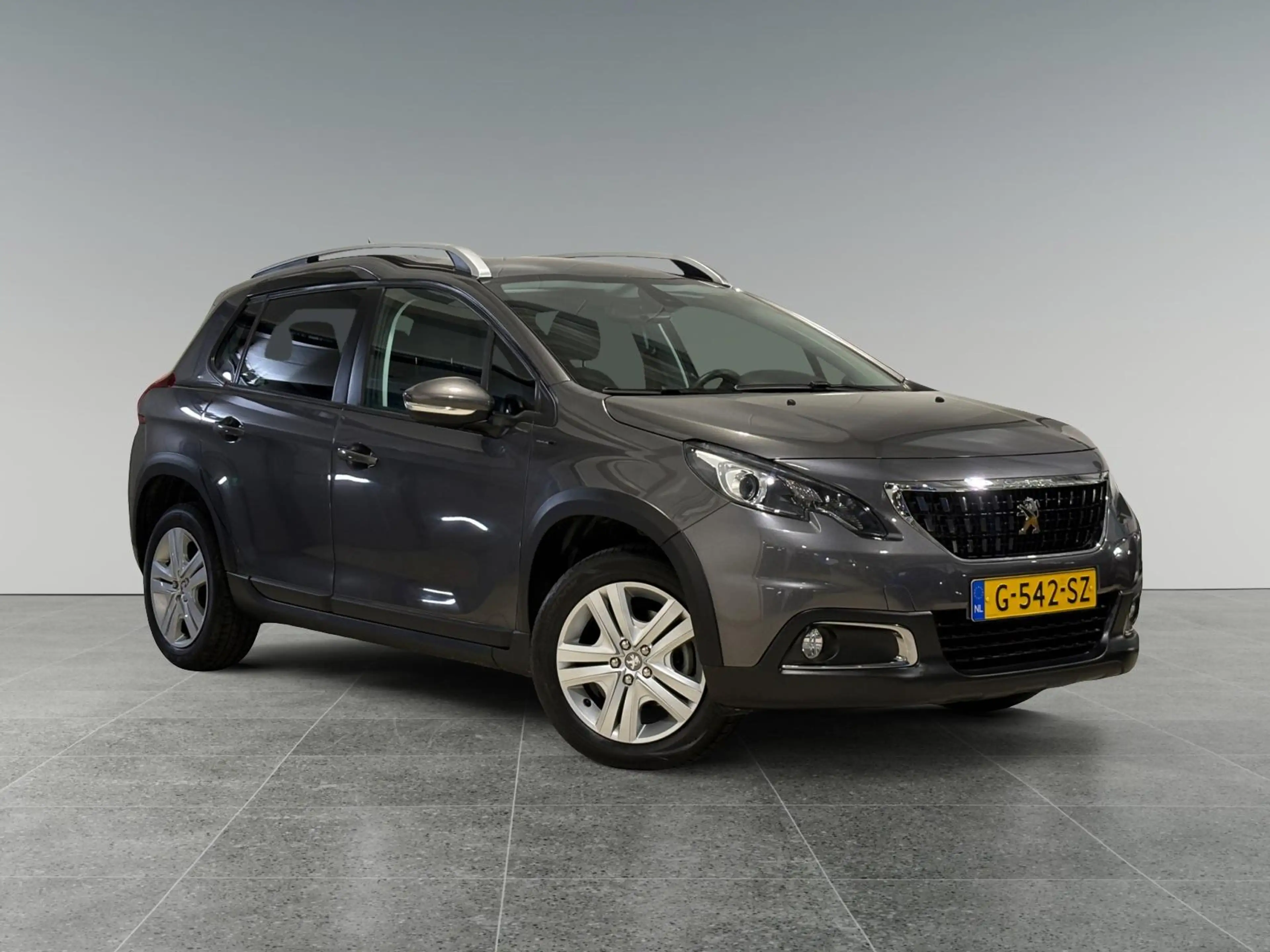Peugeot 2008 Signature 1.2 Turbo 110pk |  UNIEKE KM-STAND! | AP — photo 3