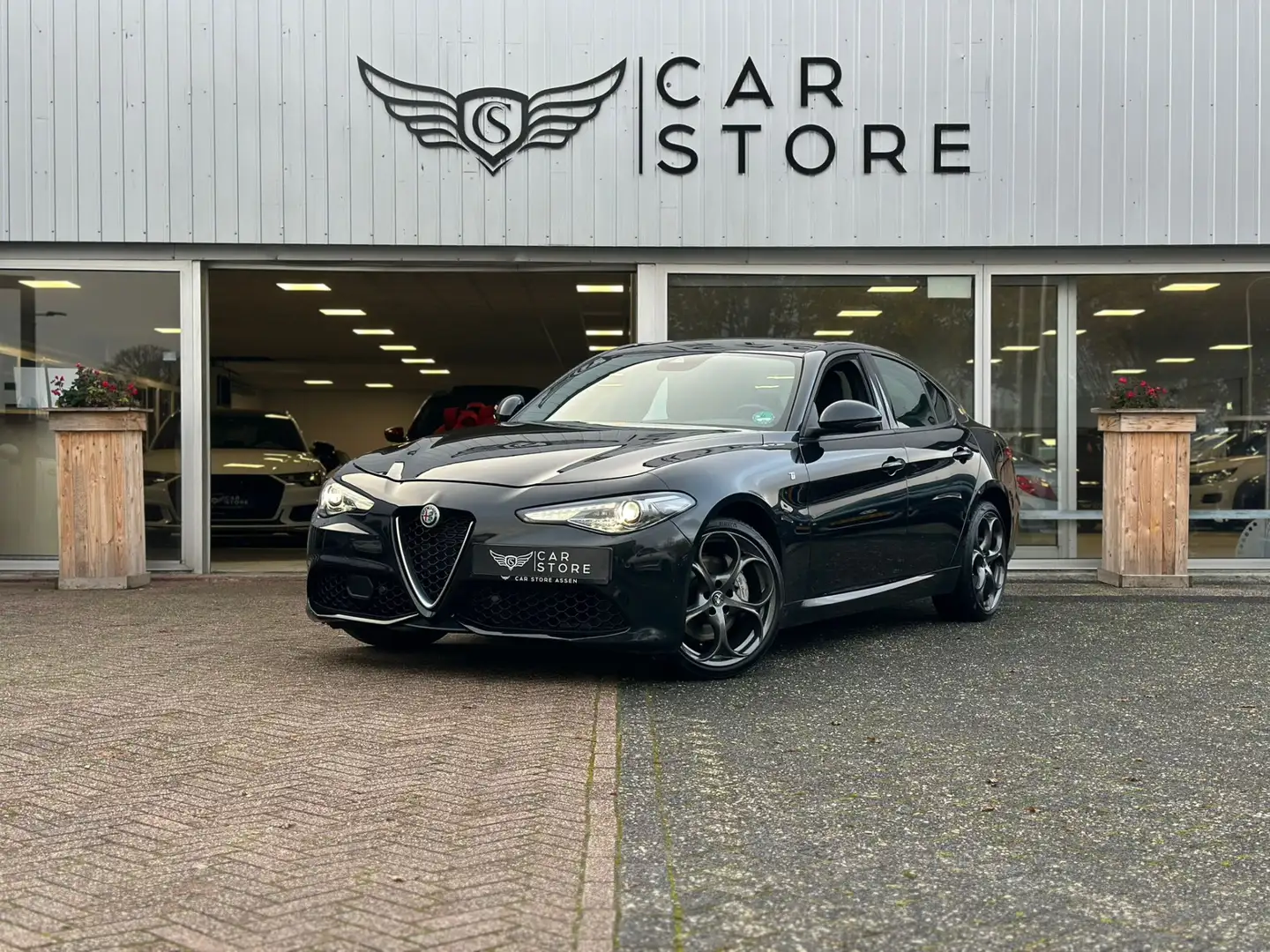Alfa Romeo Giulia 2.0 T Q4 GME AWD Ti 280PK|CAMERA|LED|MEMORY|PDC|LA Black - 1