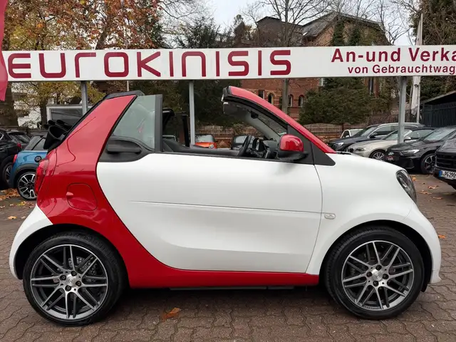 smart forTwo fortwo Cabrio BRABUS Xcl*LEDER*NAVI*JBL*KAM*