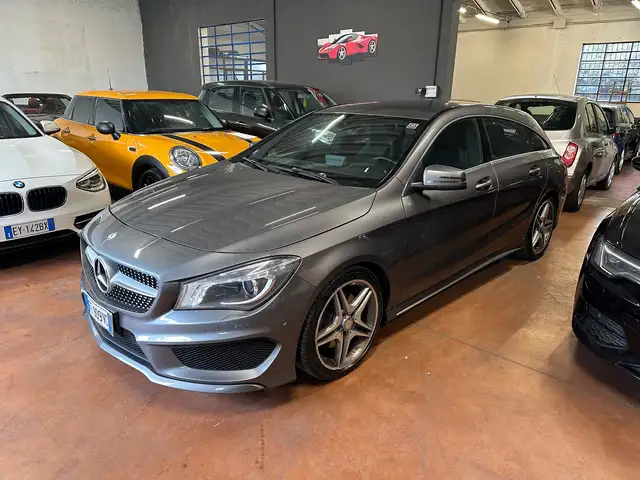 Mercedes-Benz CLA 220 Shooting Brake d (cdi) Premium 4matic auto