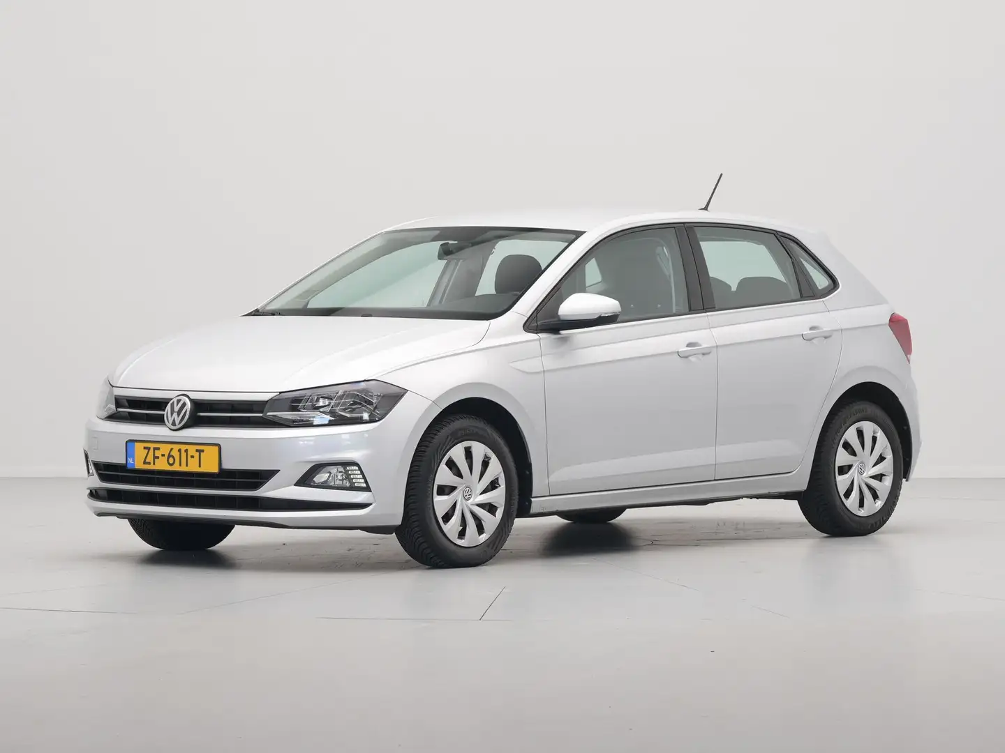 Volkswagen Polo 1.0 TSI 95pk Comfortline Business Navigatie Acc Ca Grijs - 2