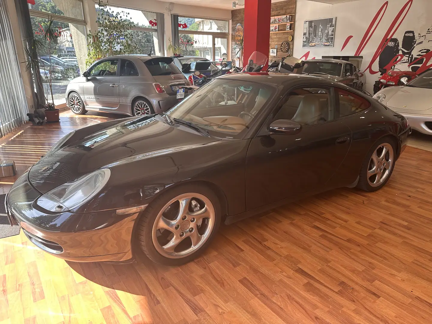Porsche 996 911 Coupe 3.6  millennium editione  numerata - 2