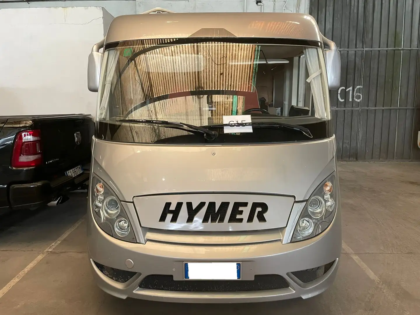 Hymer/Eriba exsis-i 512 - lunghezza 6,15m Grigio - 2
