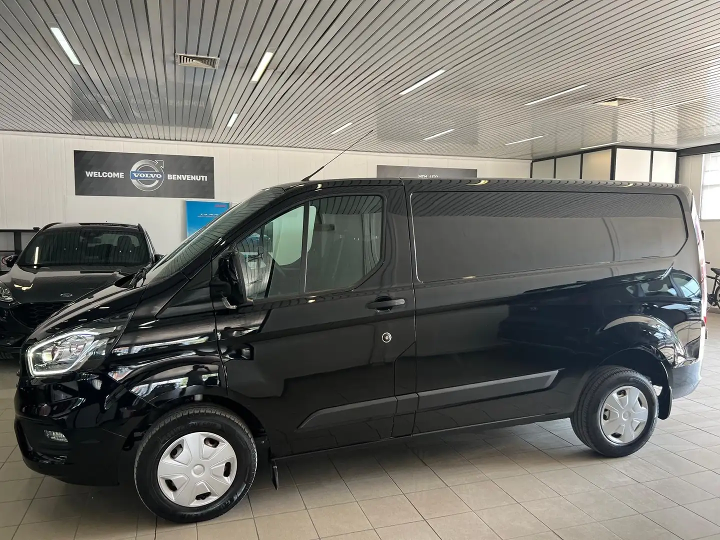 Ford Transit Custom CARGO 280 L1H1 TREND 2.0D HYBRID 130CV PREZZO+IVA Nero - 2