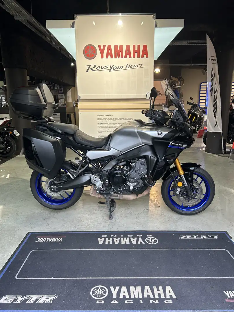 Yamaha Tracer 9 GT Grau - 1