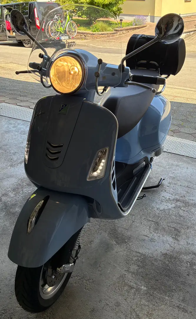 Vespa GTS 300 Bleu - 2