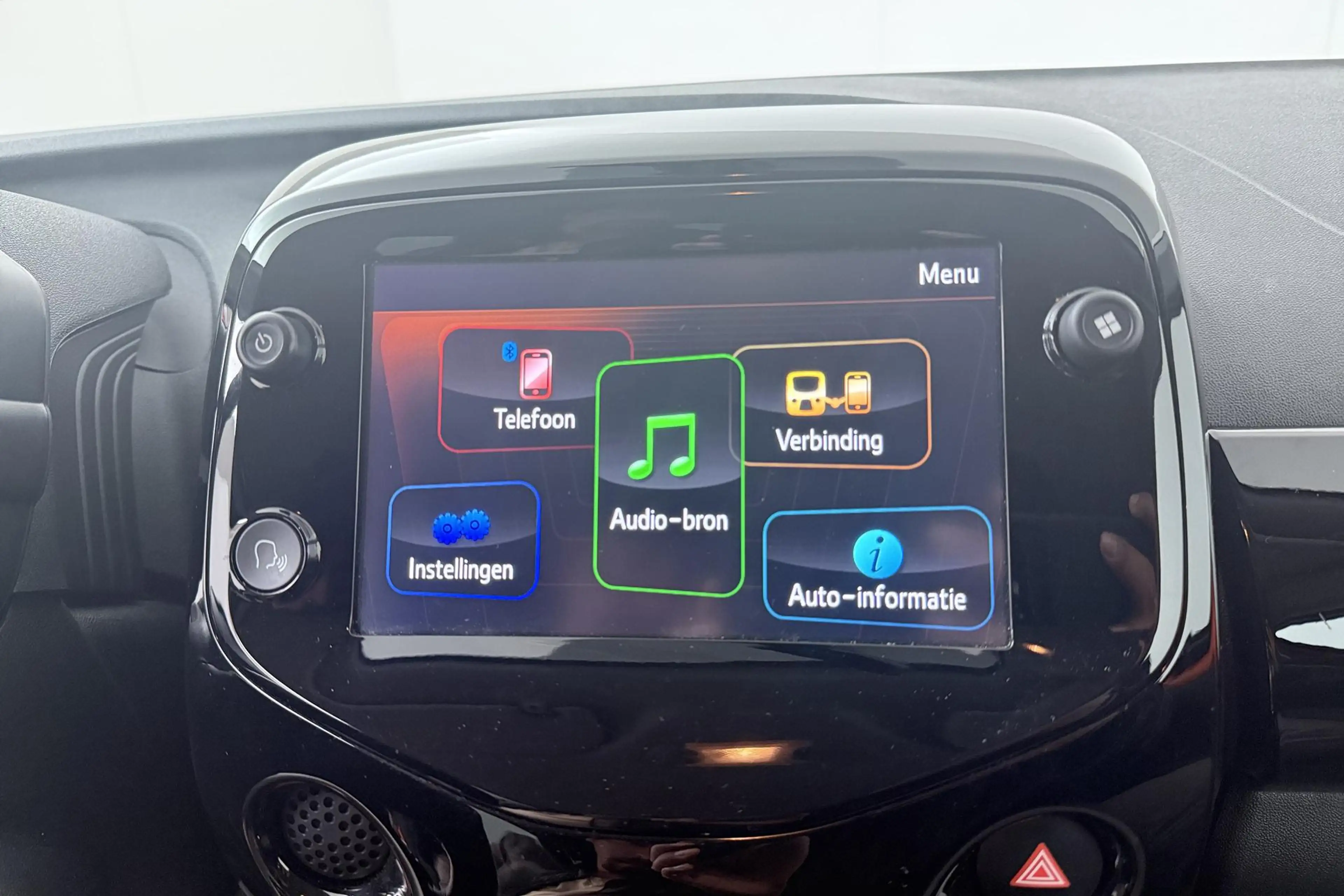 Toyota Aygo 1.0 VVT-i x-cite | Parkeer Camera | Apple Carplay/ — photo 8
