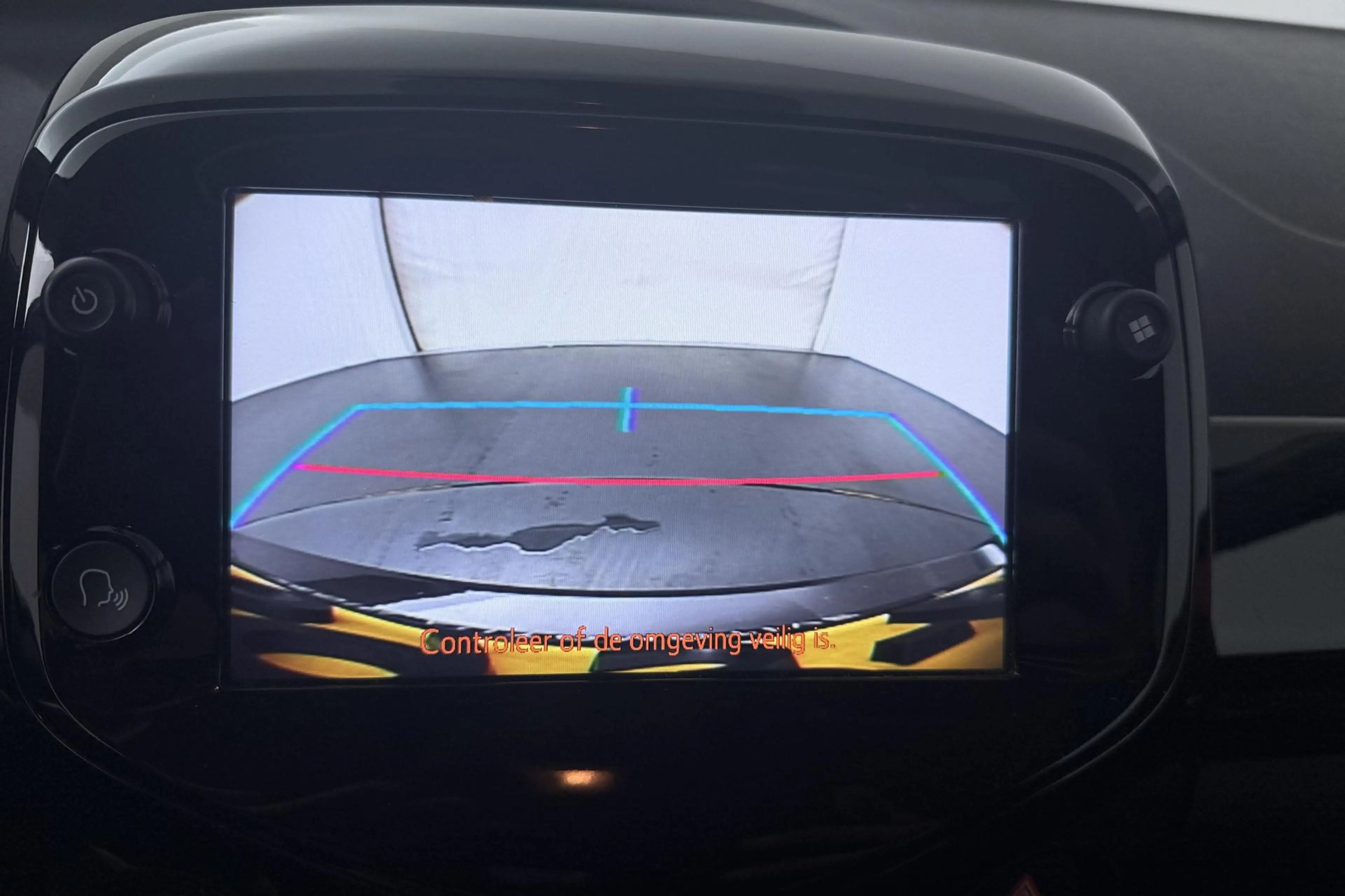 Toyota Aygo 1.0 VVT-i x-cite | Parkeer Camera | Apple Carplay/ — photo 9